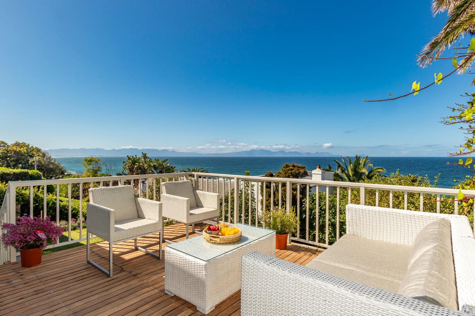 Davley House, St Kalk Bay Holiday home Cape Town